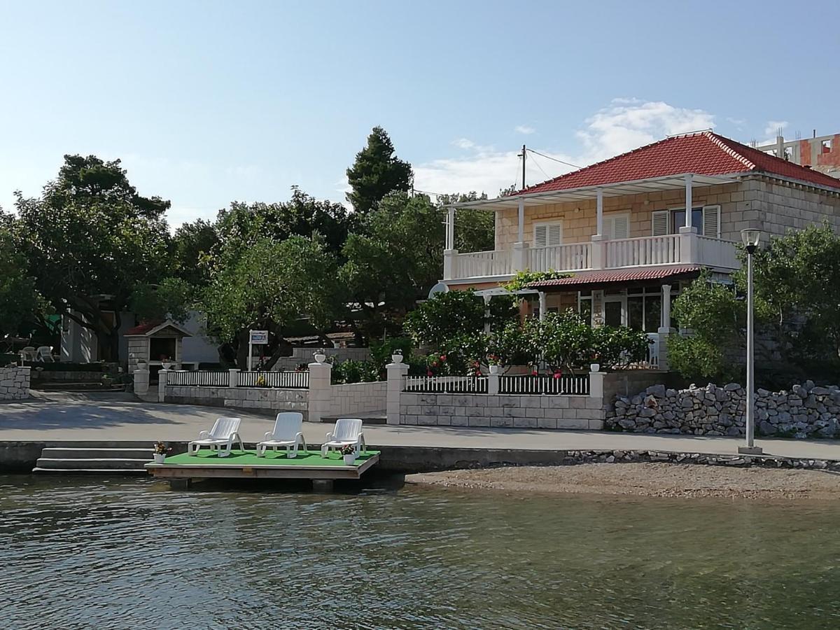 Apartments Ivona Λομπάρδα Εξωτερικό φωτογραφία